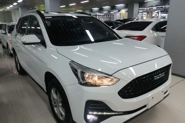 Used Haval M6 2019 1.5T Manual Two-Wheel Drive Elite Version China VI Standard Front Right 45 Deg