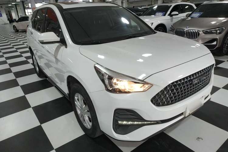 Used Haval M6 2019 1.5T DCT Two-Wheel Drive Value Edition China VI Standard Front Right 45 Deg