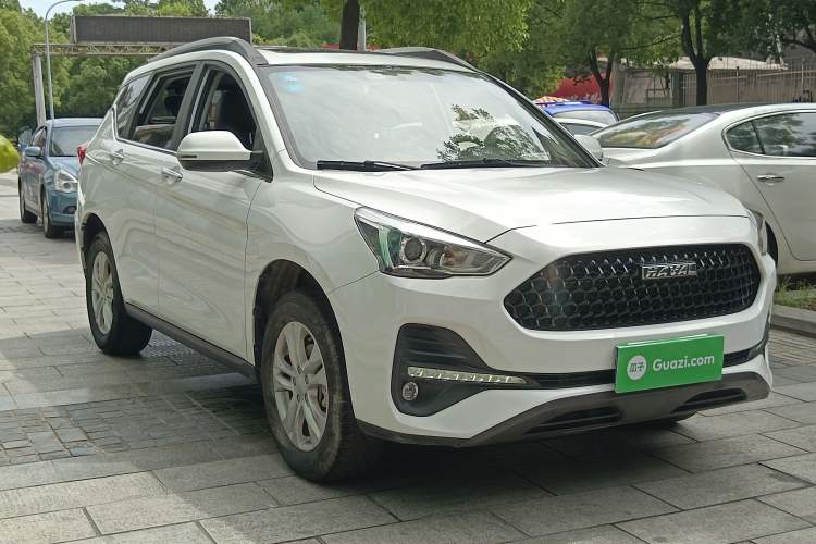 Used Haval M6 2019 1.5T DCT Two-Wheel Drive Elite Version China VI Standard Front Right 45 Deg