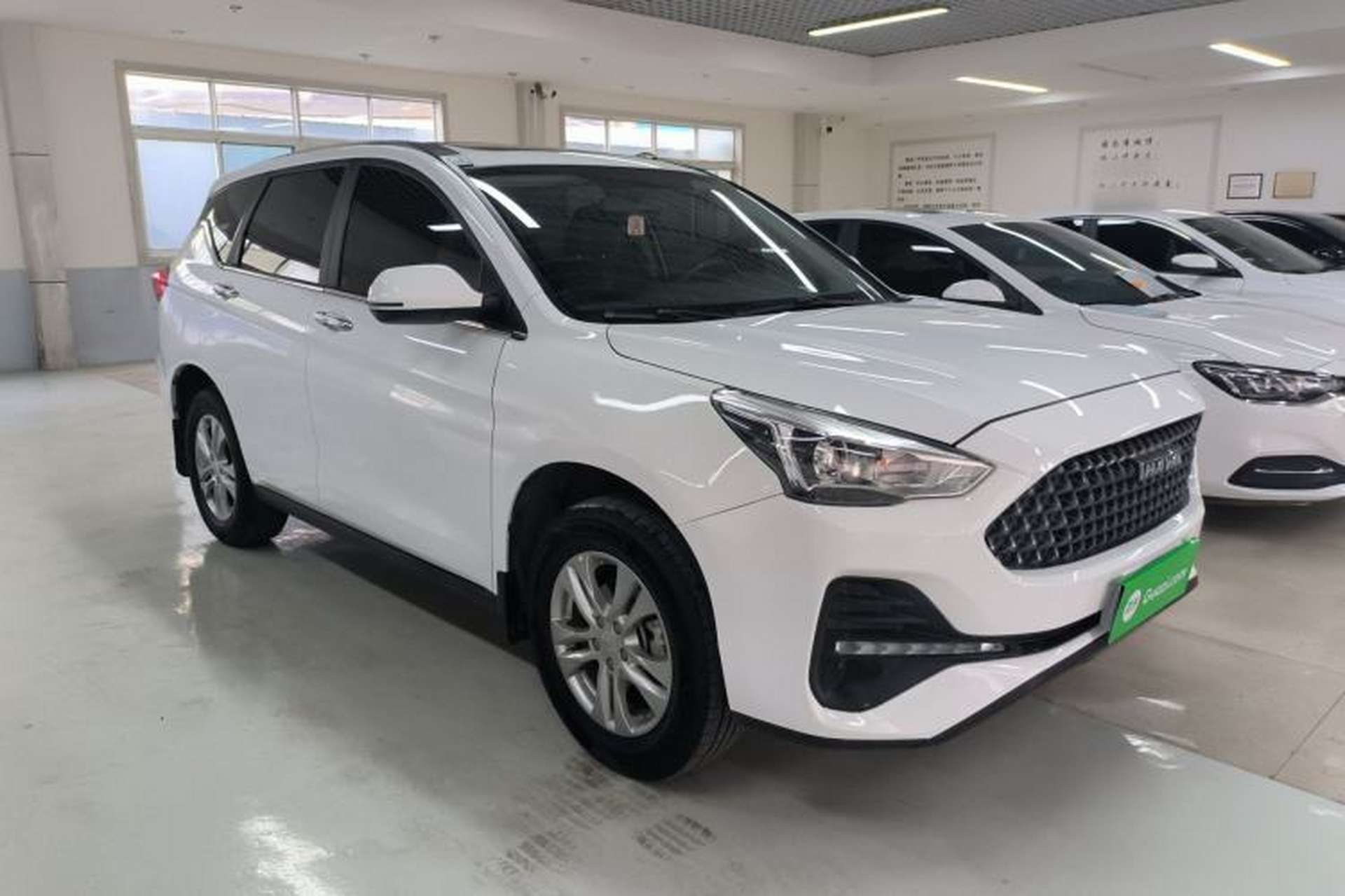 Used Haval M6 2019 1.5T DCT Two-Wheel Drive Value Edition China VI Standard Front Right 45 Deg