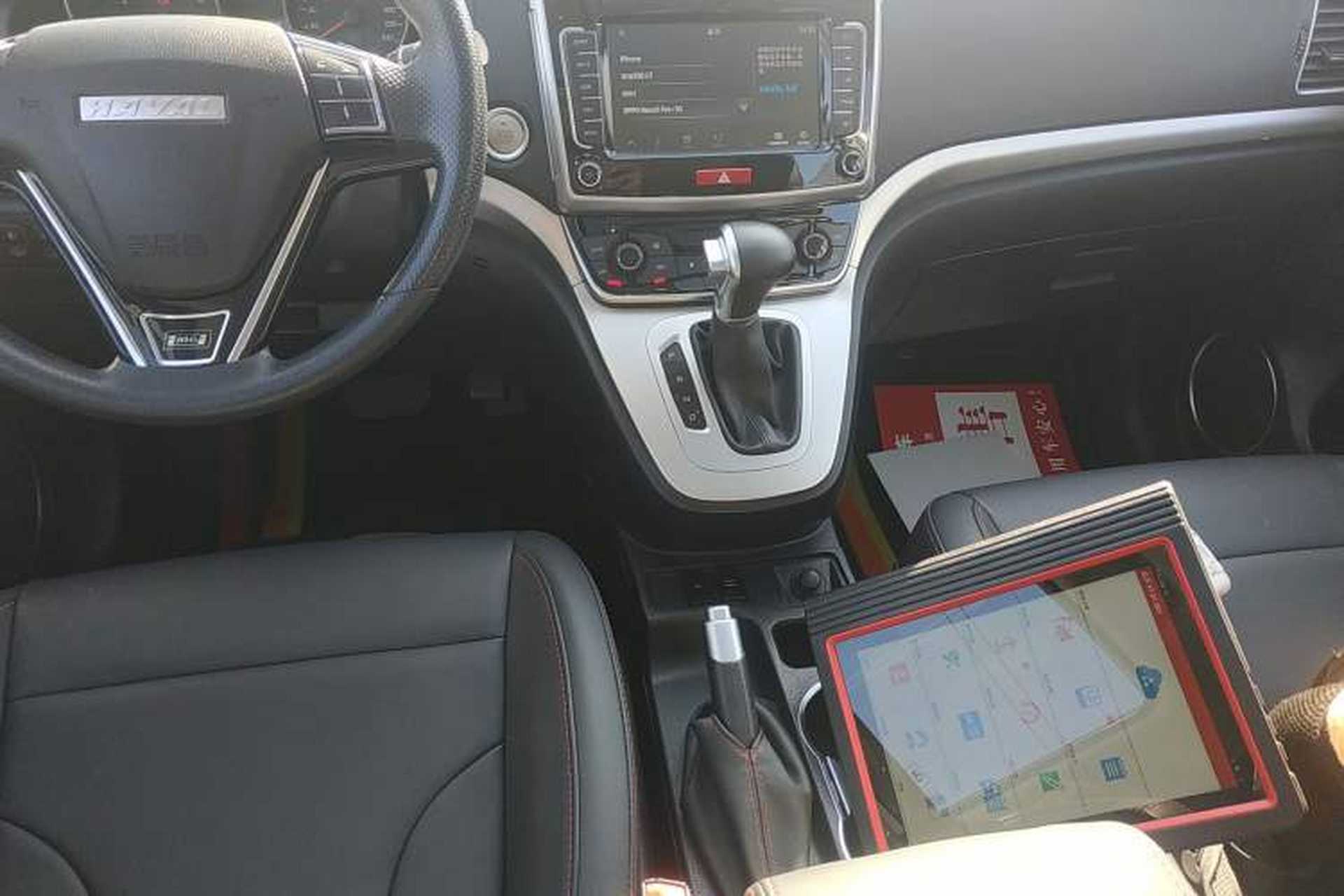 Used Haval M6 2019 1.5T DCT Two-Wheel Drive Value Edition China VI Standard Gear Lever