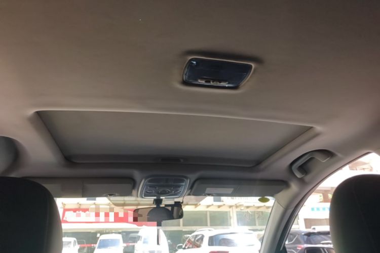 Used Haval M6 2019 1.5T DCT Two-Wheel Drive Value Edition China VI Standard Headliner
