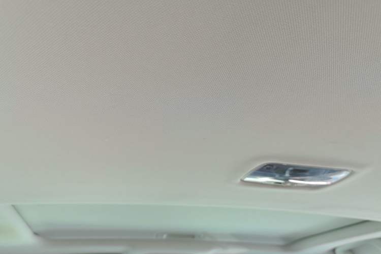 Used Haval M6 2019 1.5T DCT Two-Wheel Drive Elite Version China VI Standard Headliner