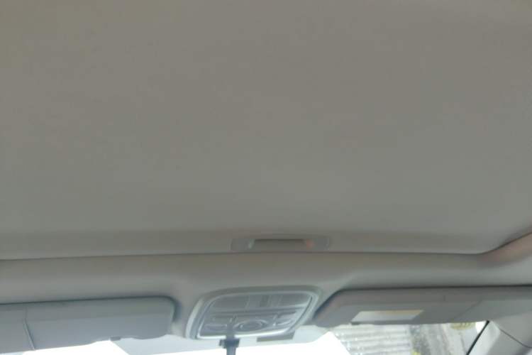 Used Haval M6 2019 1.5T DCT Two-Wheel Drive Elite Version China V Standard Headliner