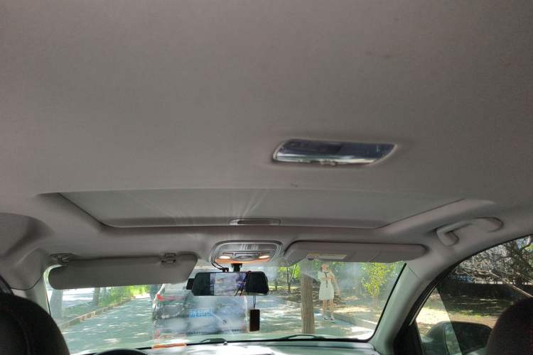 Used Haval M6 2019 1.5T DCT Two-Wheel Drive Elite Version China VI Standard Headliner