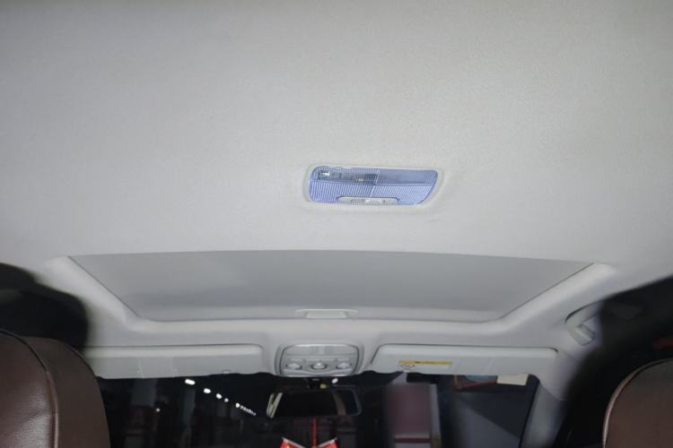 Used Haval M6 2019 1.5T Manual Two-Wheel Drive Elite Version China VI Standard Headliner