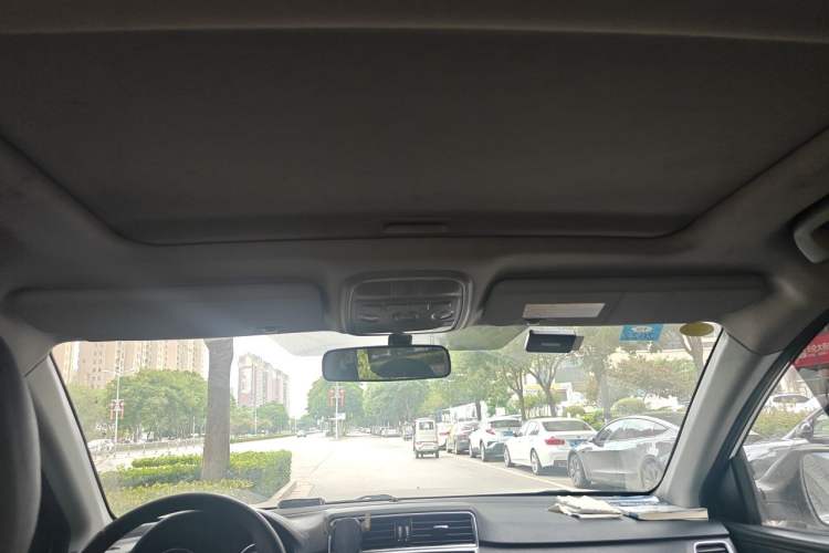 Used Haval M6 2019 1.5T Manual Two-Wheel Drive Elite Version China VI Standard Headliner