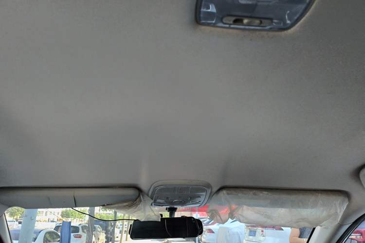 Used Haval M6 2019 1.5T Manual Two-Wheel Drive Urban Version China VI Standard Headliner