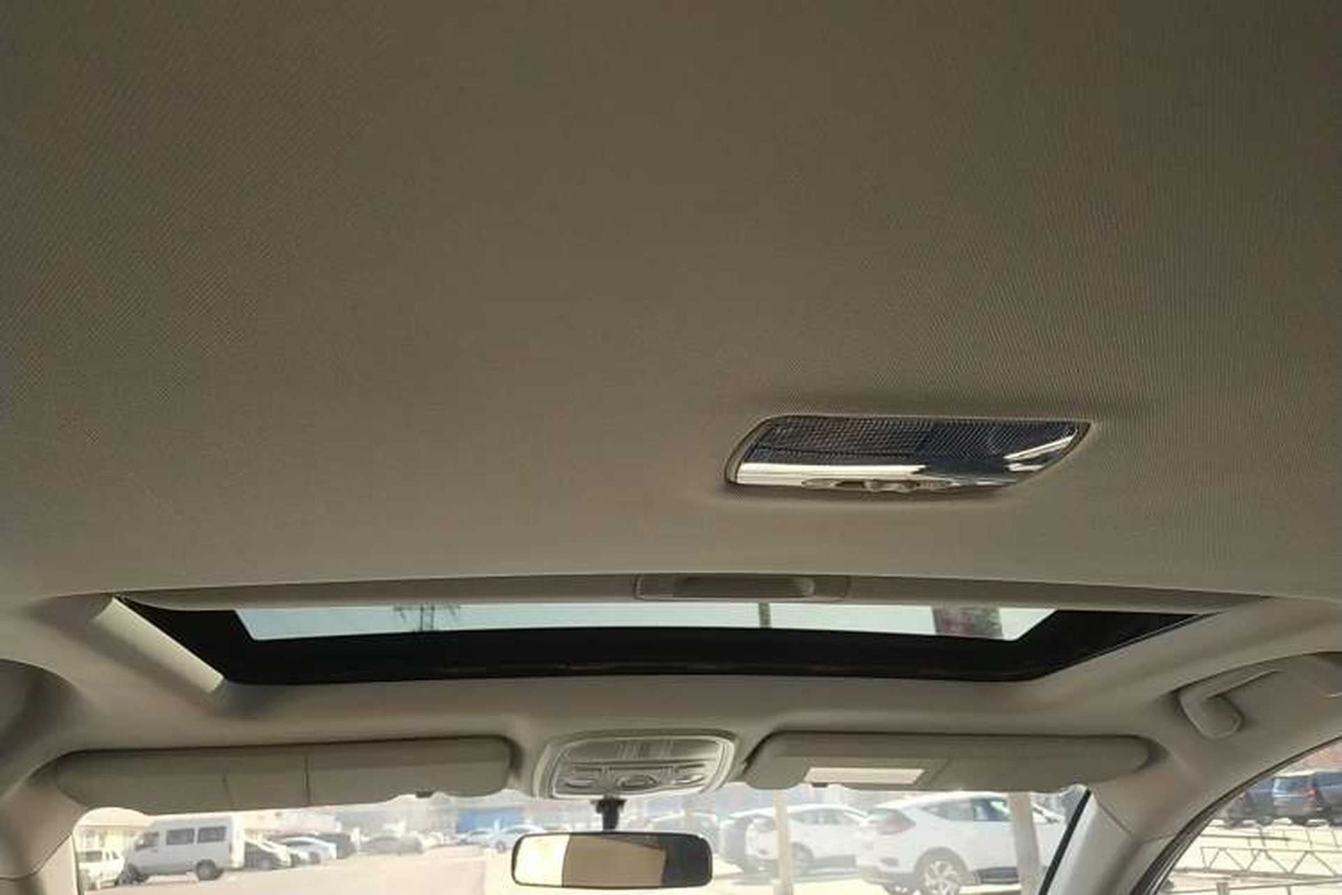 Used Haval M6 2019 1.5T DCT Two-Wheel Drive Value Edition China VI Standard Headliner