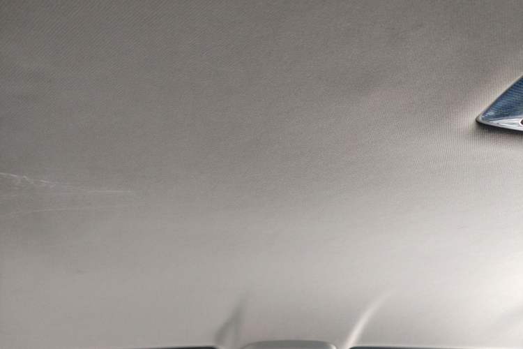 Used Haval M6 2019 1.5T Manual Two-Wheel Drive Urban Version China VI Standard Headliner