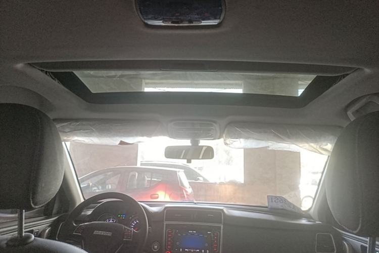 Used Haval M6 2019 1.5T DCT Two-Wheel Drive Elite Version China VI Standard Headliner