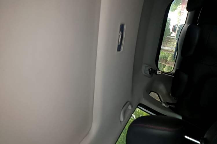 Used Haval M6 2019 1.5T DCT Two-Wheel Drive Value Edition China VI Standard Headliner