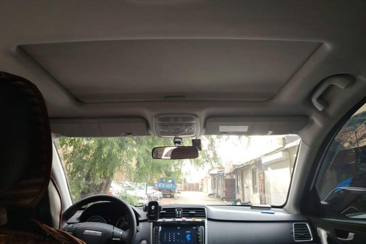 Used Haval M6 2019 1.5T DCT Two-Wheel Drive Elite Version China VI Standard Headliner