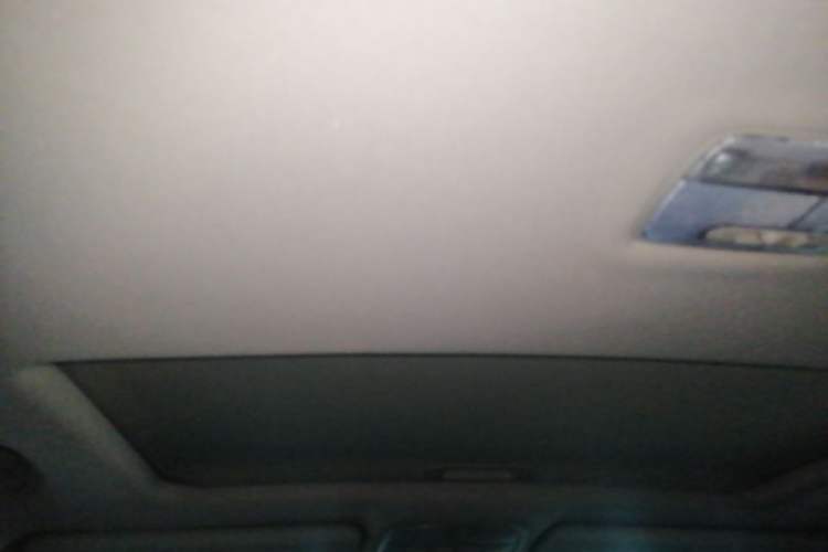 Used Haval M6 2019 1.5T Manual Two-Wheel Drive Elite Version China VI Standard Headliner