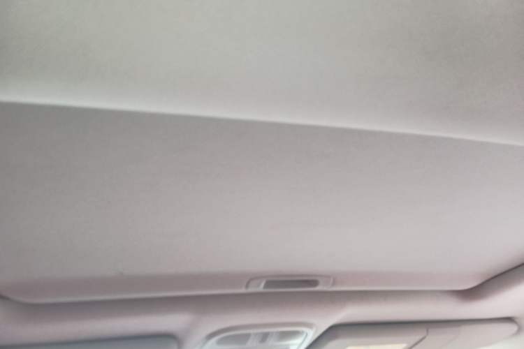 Used Haval M6 2019 1.5T DCT Two-Wheel Drive Elite Version China VI Standard Headliner