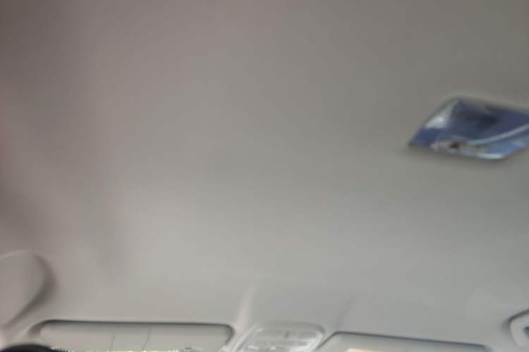 Used Haval M6 2019 1.5T Manual Two-Wheel Drive Urban Version China VI Standard Headliner