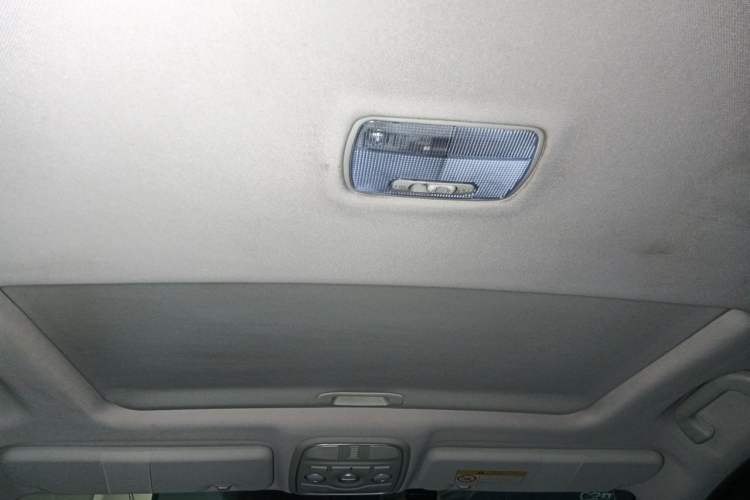 Used Haval M6 2019 1.5T DCT Two-Wheel Drive Value Edition China VI Standard Headliner