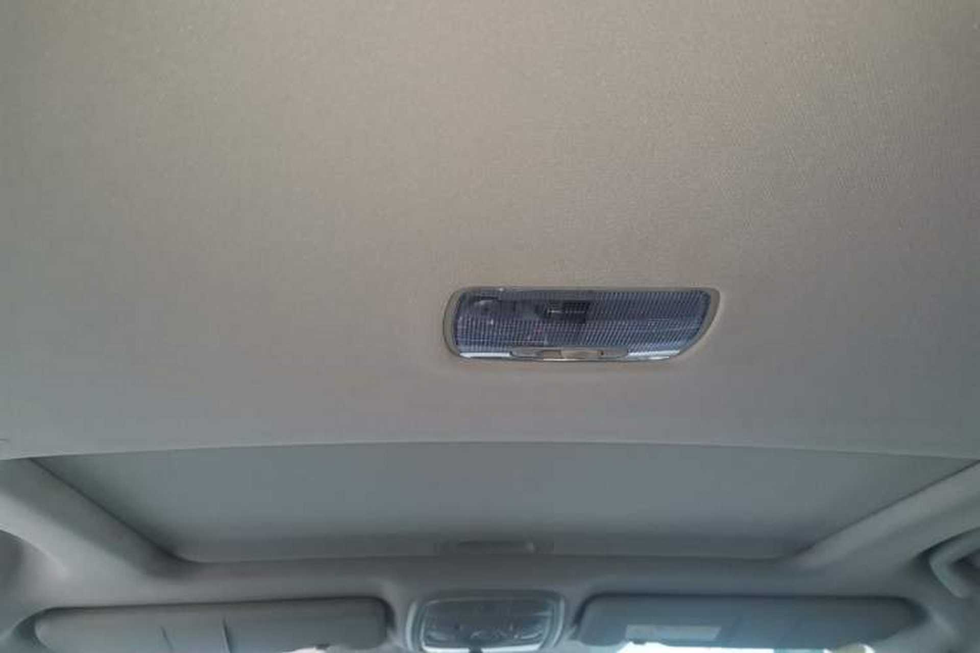 Used Haval M6 2019 1.5T DCT Two-Wheel Drive Elite Version China VI Standard Headliner