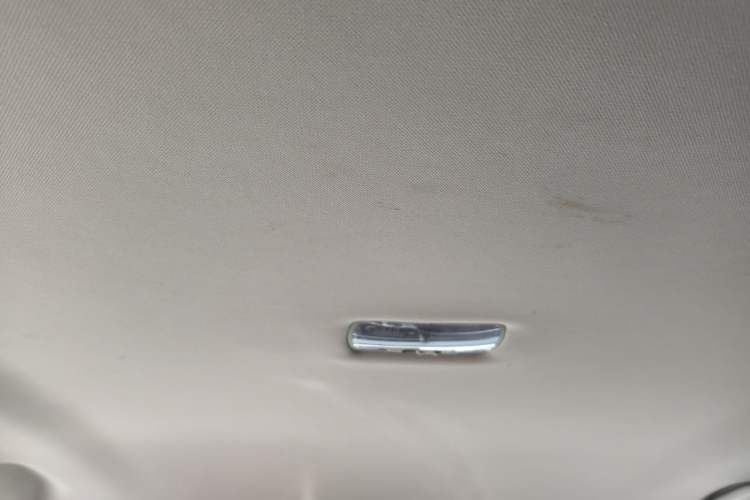Used Haval M6 2019 1.5T Manual Two-Wheel Drive Urban Version China VI Standard Headliner