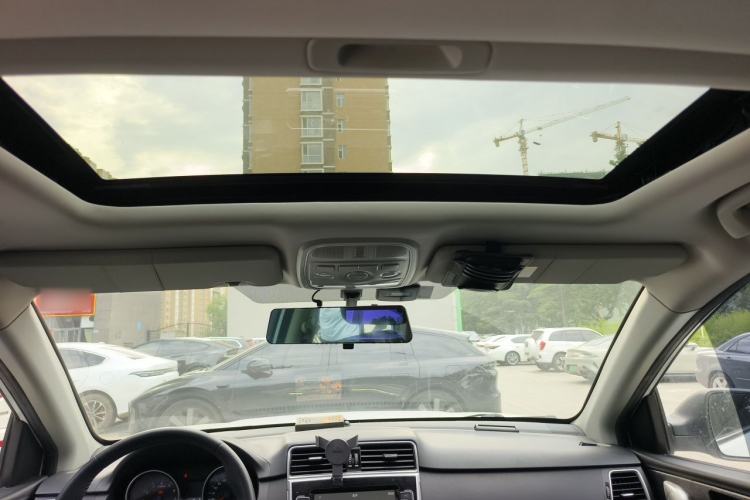 Used Haval M6 2019 1.5T DCT Two-Wheel Drive Elite Version China VI Standard Headliner