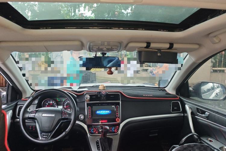 Used Haval M6 2019 1.5T DCT Two-Wheel Drive Elite Version China VI Standard Headliner