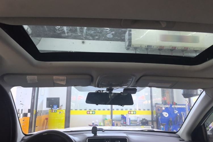 Used Haval M6 2019 1.5T DCT Two-Wheel Drive Elite Version China VI Standard Headliner