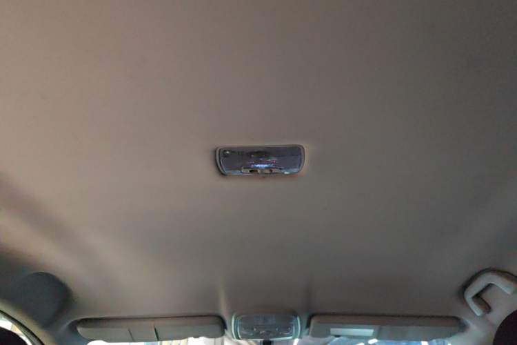Used Haval M6 2019 1.5T Manual Two-Wheel Drive Urban Version China VI Standard Headliner