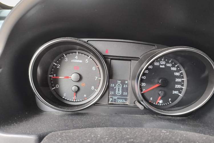 Used Haval M6 2019 1.5T DCT Two-Wheel Drive Value Edition China VI Standard Instrument Cluster