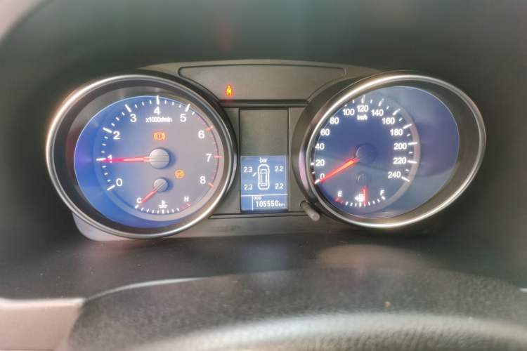 Used Haval M6 2019 1.5T Manual Two-Wheel Drive Elite Version China V Standard Instrument Cluster