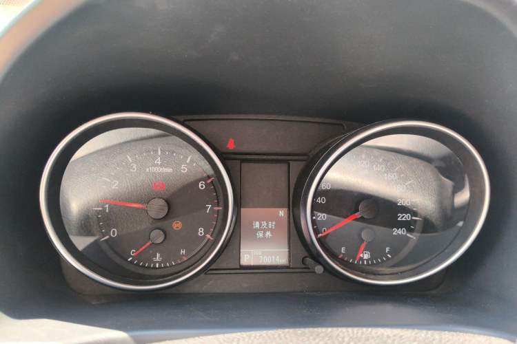 Used Haval M6 2019 1.5T DCT Two-Wheel Drive Elite Version China VI Standard Instrument Cluster