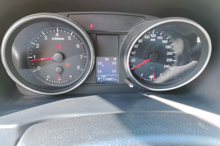 Used Haval M6 2019 1.5T DCT Two-Wheel Drive Elite Version China VI Standard Instrument Cluster
