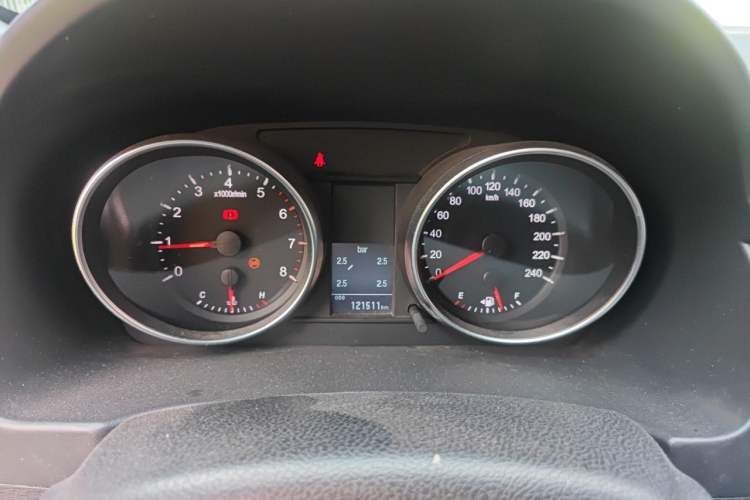 Used Haval M6 2019 1.5T Manual Two-Wheel Drive Elite Version China VI Standard Instrument Cluster