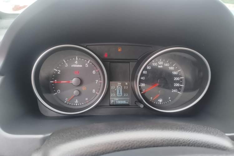 Used Haval M6 2019 1.5T DCT Two-Wheel Drive Value Edition China VI Standard Instrument Cluster