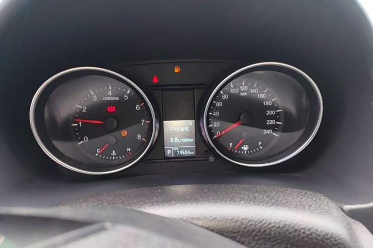 Used Haval M6 2019 1.5T DCT Two-Wheel Drive Value Edition China VI Standard Instrument Cluster