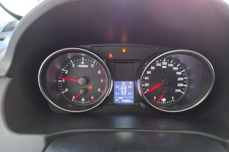 Used Haval M6 2019 1.5T DCT Two-Wheel Drive Value Edition China VI Standard Instrument Cluster