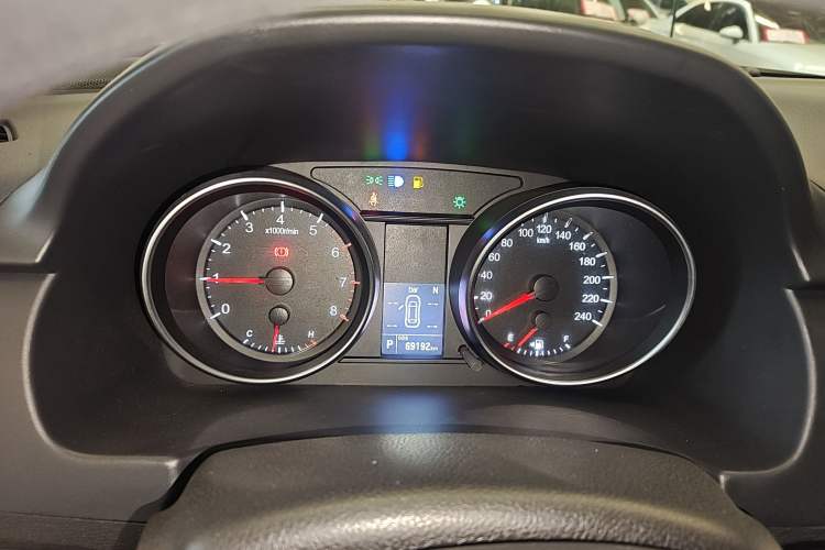 Used Haval M6 2019 1.5T DCT Two-Wheel Drive Value Edition China VI Standard Instrument Cluster
