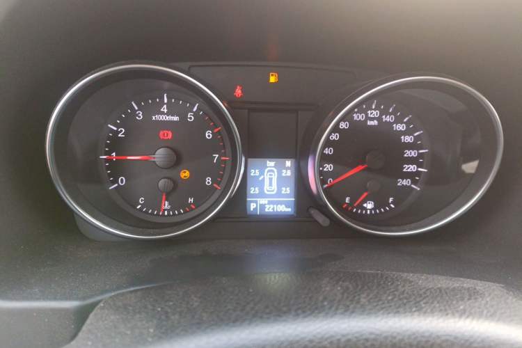 Used Haval M6 2019 1.5T DCT Two-Wheel Drive Value Edition China VI Standard Instrument Cluster
