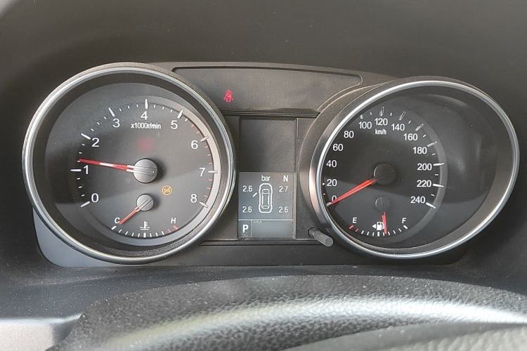 Used Haval M6 2019 1.5T DCT Two-Wheel Drive Value Edition China VI Standard Instrument Cluster