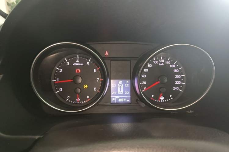 Used Haval M6 2019 1.5T DCT Two-Wheel Drive Elite Version China V Standard Instrument Cluster