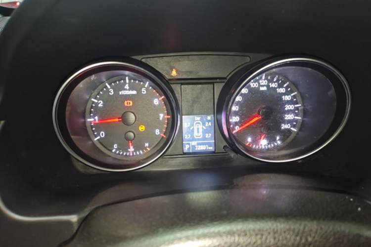 Used Haval M6 2019 1.5T DCT Two-Wheel Drive Value Edition China VI Standard Instrument Cluster