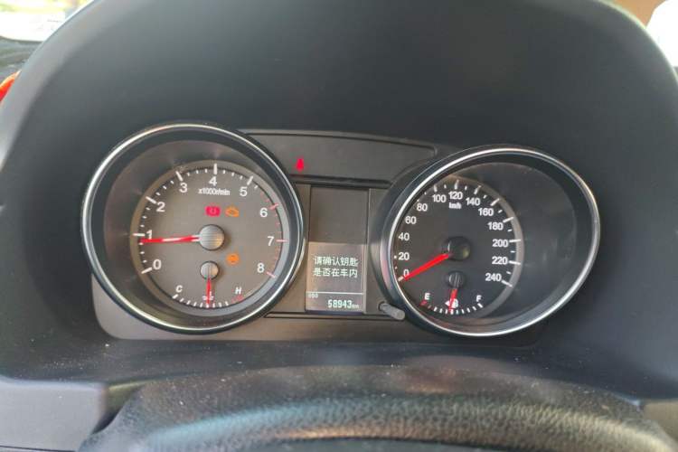 Used Haval M6 2019 1.5T Manual Two-Wheel Drive Elite Version China VI Standard Instrument Cluster