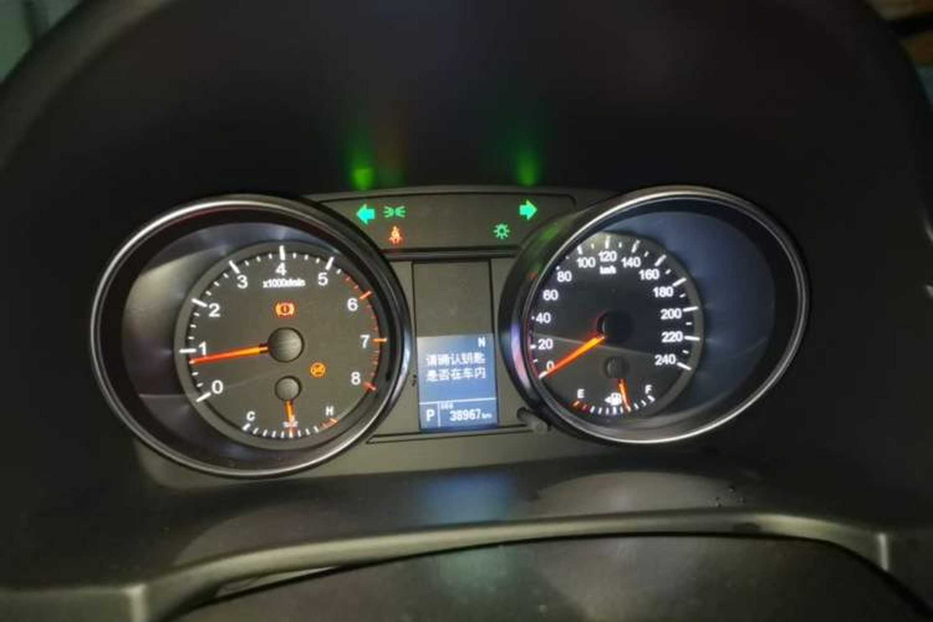 Used Haval M6 2019 1.5T DCT Two-Wheel Drive Value Edition China VI Standard Instrument Cluster