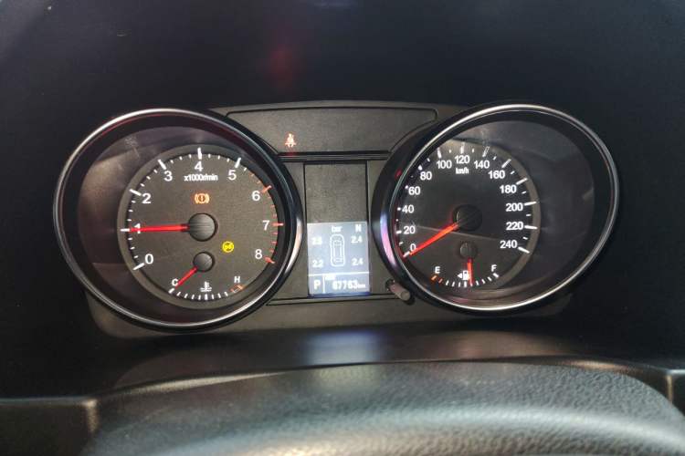 Used Haval M6 2019 1.5T DCT Two-Wheel Drive Value Edition China VI Standard Instrument Cluster