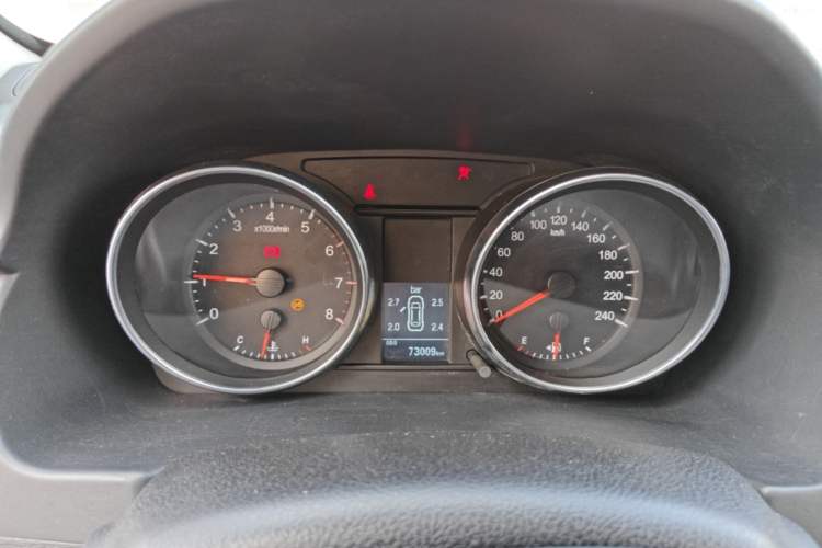 Used Haval M6 2019 1.5T Manual Two-Wheel Drive Elite Version China VI Standard Instrument Cluster