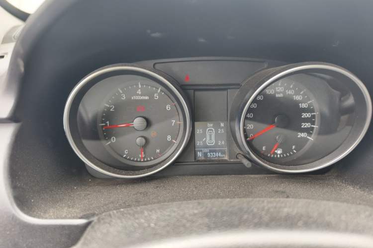 Used Haval M6 2019 1.5T DCT Two-Wheel Drive Elite Version China V Standard Instrument Cluster