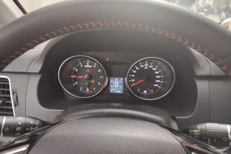 Used Haval M6 2019 1.5T DCT Two-Wheel Drive Elite Version China VI Standard Instrument Cluster