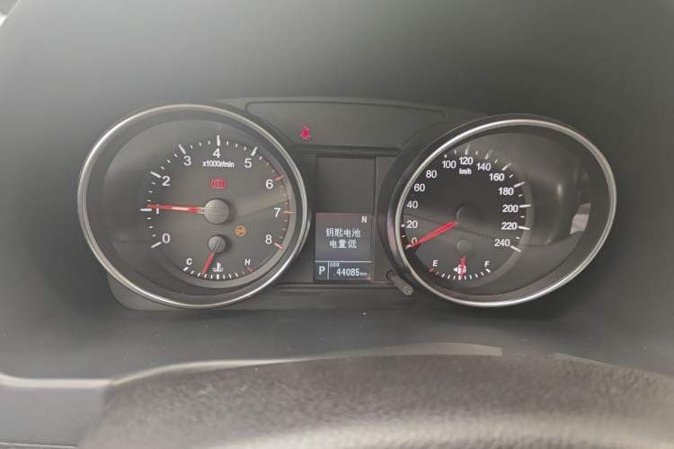 Used Haval M6 2019 1.5T DCT Two-Wheel Drive Value Edition China VI Standard Instrument Cluster
