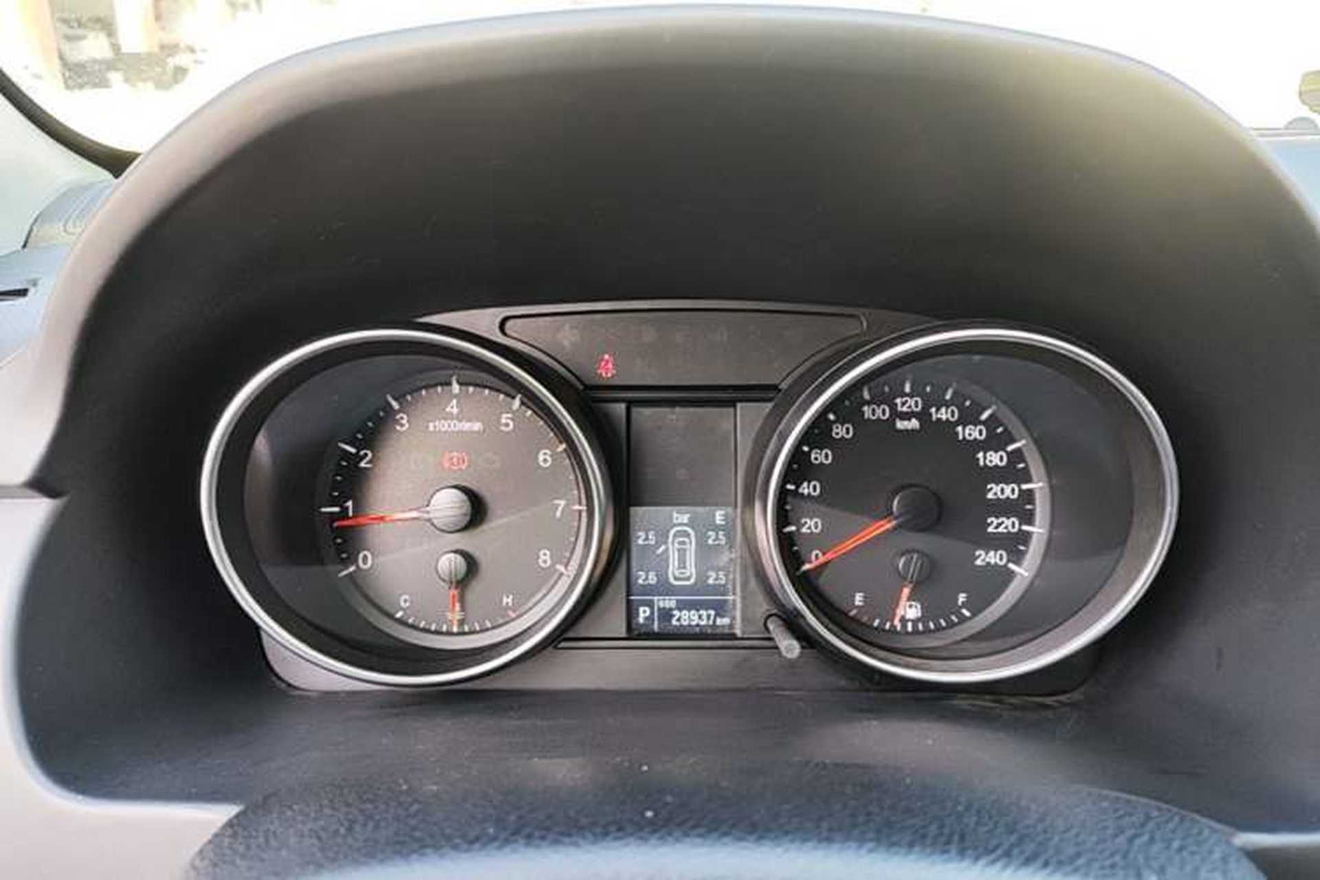 Used Haval M6 2019 1.5T DCT Two-Wheel Drive Elite Version China VI Standard Instrument Cluster