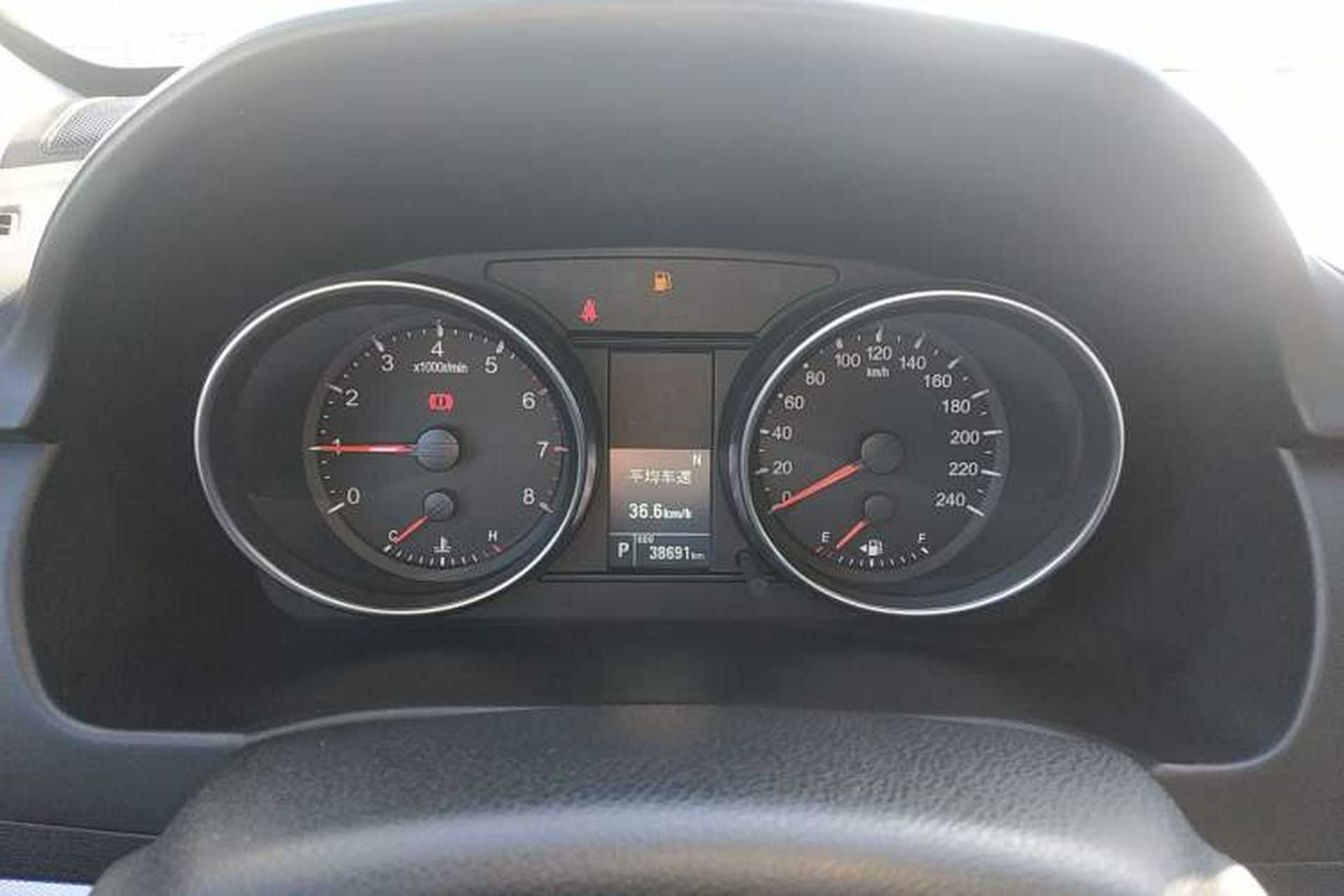 Used Haval M6 2019 1.5T DCT Two-Wheel Drive Value Edition China VI Standard Instrument Cluster