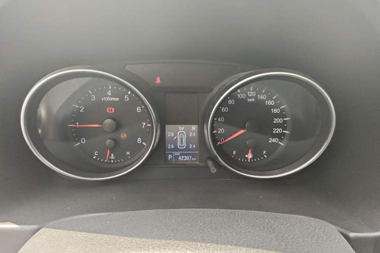Used Haval M6 2019 1.5T DCT Two-Wheel Drive Value Edition China VI Standard Instrument Cluster